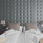 Wulfenia 4s - Adults Only מלון 4*