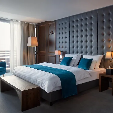 Hotel Wulfenia 4s - Adults Only