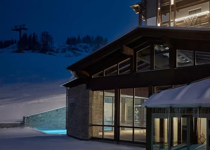 Wulfenia 4s - Adults Only 4*