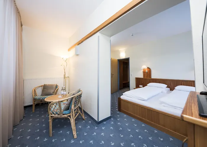 Wulfenia 4s - Adults Only 4*